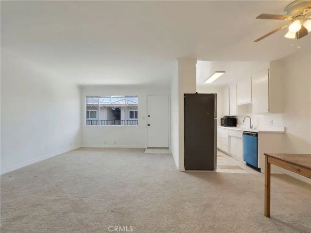 525 S Shelton Street South 205, Burbank, CA 91506