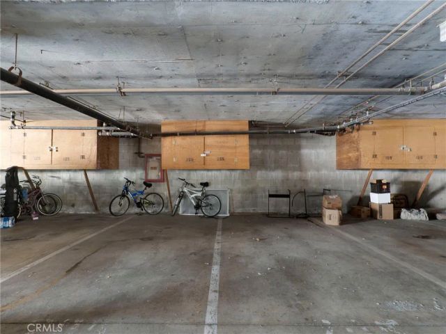 525 S Shelton Street South 205, Burbank, CA 91506