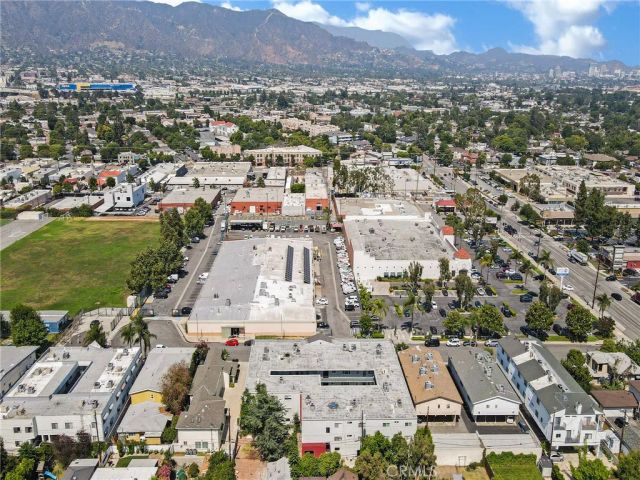 525 S Shelton Street South 205, Burbank, CA 91506