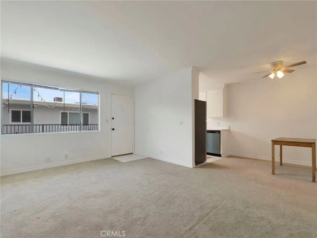 525 S Shelton Street South 205, Burbank, CA 91506