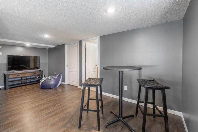 15914 W 161st Street, Olathe, KS 66062