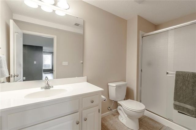 15914 W 161st Street, Olathe, KS 66062