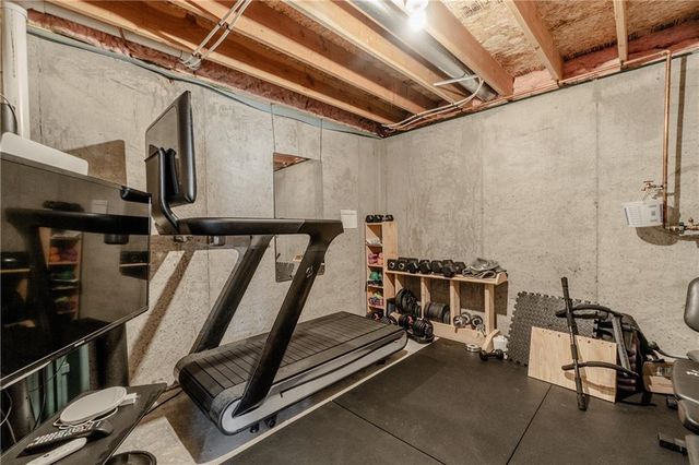 15914 W 161st Street, Olathe, KS 66062