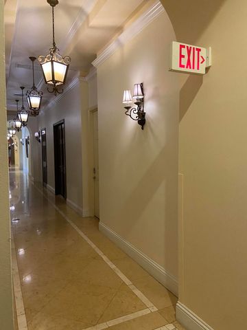 616 Clearwater Park Road 207, West Palm Beach, FL 33401