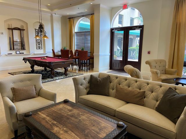 616 Clearwater Park Road 207, West Palm Beach, FL 33401