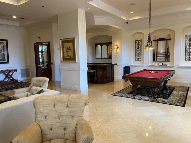 616 Clearwater Park Road 207, West Palm Beach, FL 33401
