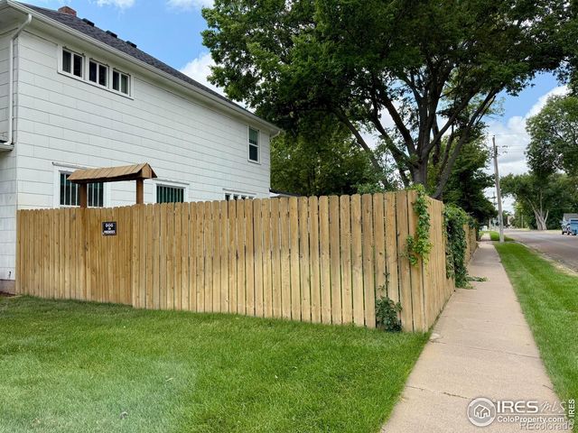 406 S Morlan Avenue, Holyoke, CO 80734