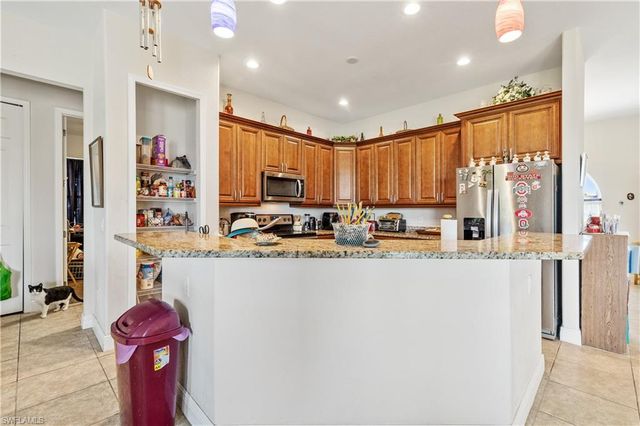 1804 SW 42nd ST, Cape Coral, FL 33914