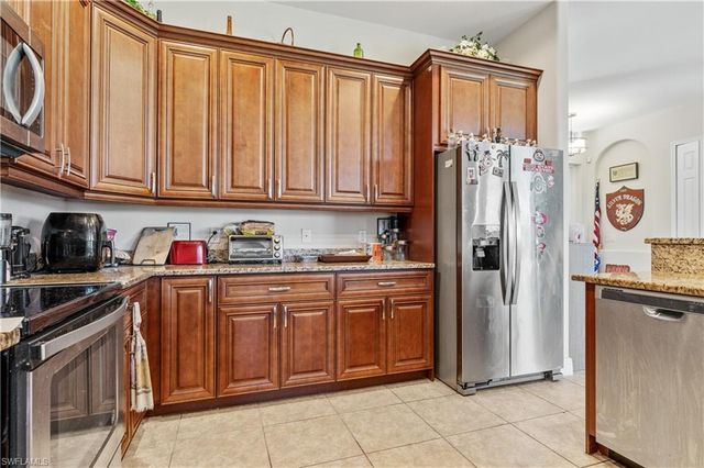 1804 SW 42nd ST, Cape Coral, FL 33914