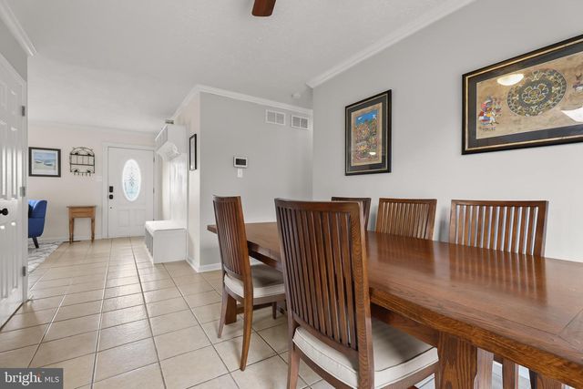 818 UNIONTOWN RD, Westminster, MD 21158