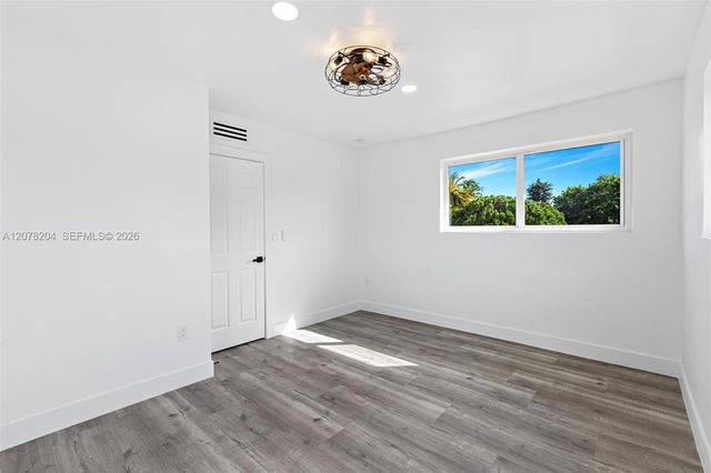 7606 N Miami Avenue 7606, Miami, FL 33150