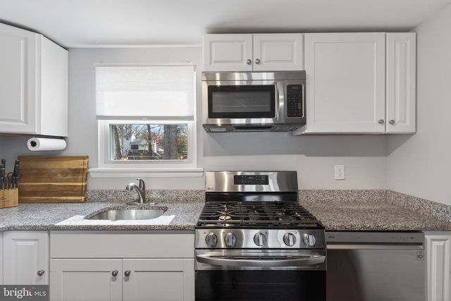 206 TEAKE LN, Aberdeen, MD 21001