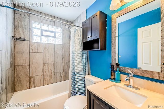 12320 Syracuse Street, Taylor, MI 48180