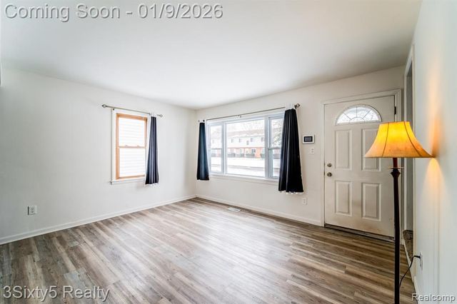 12320 Syracuse Street, Taylor, MI 48180