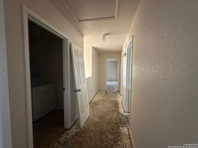 202 Agency Oaks, San Antonio, TX 78249