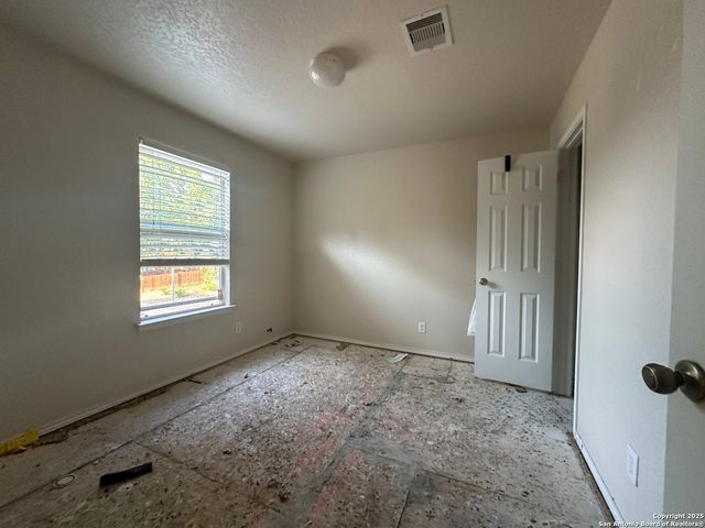 202 Agency Oaks, San Antonio, TX 78249