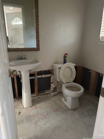 202 Agency Oaks, San Antonio, TX 78249