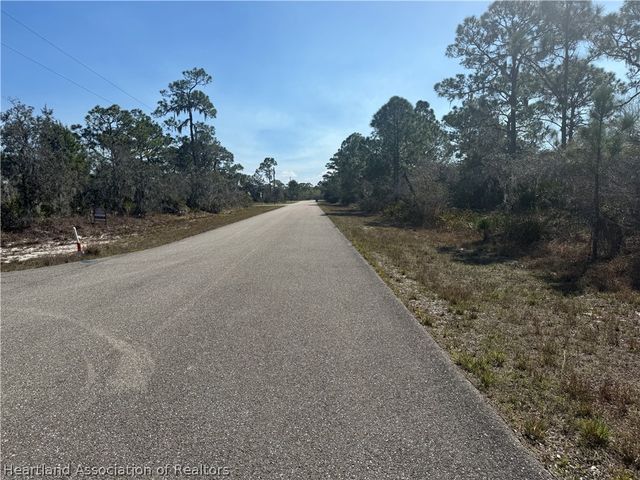 842 Durmon Avenue, Lake Placid, FL 33852