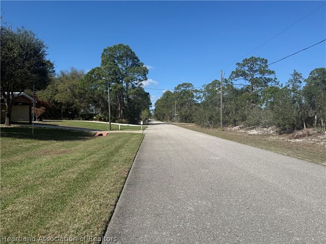 842 Durmon Avenue, Lake Placid, FL 33852