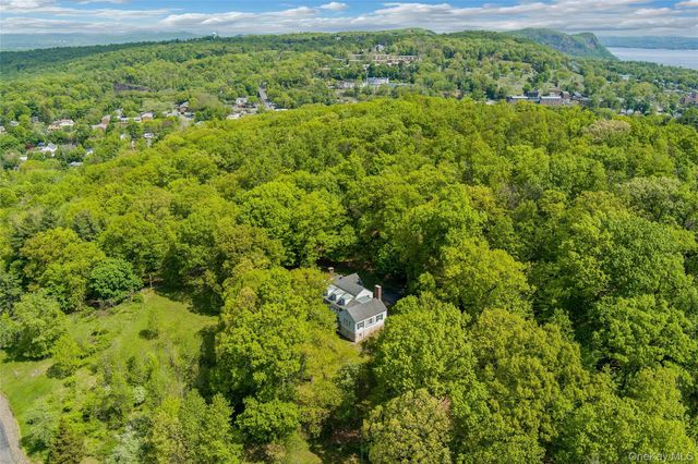 982 Bradley Parkway, Blauvelt, NY 10913