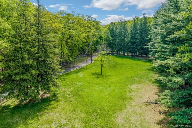 982 Bradley Parkway, Blauvelt, NY 10913