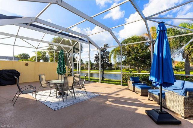 7983 Valentina CT, Naples, FL 34114