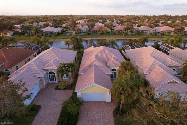 7983 Valentina CT, Naples, FL 34114