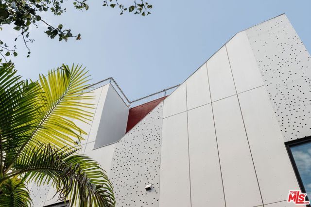 1253 N Sweetzer Avenue 6, West Hollywood, CA 90069