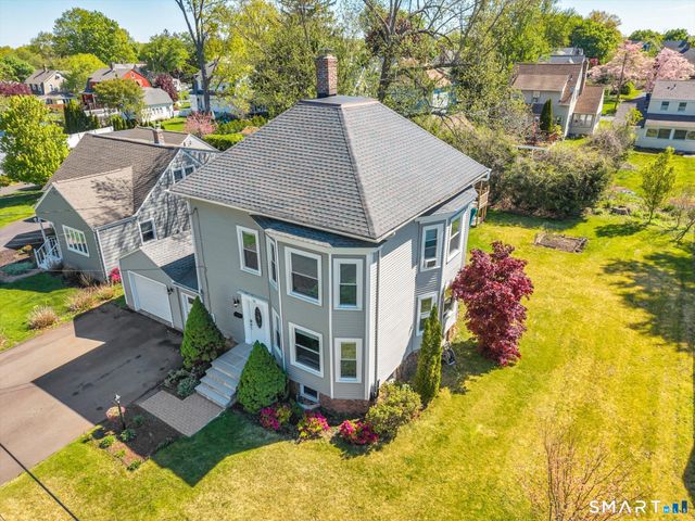 52 Stuart Street, Newington, CT 06111