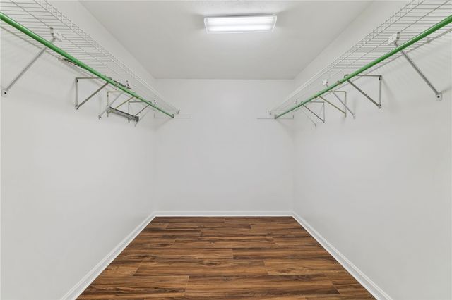 5704 Willow Terrace Dr, Bethel Park, PA 15102