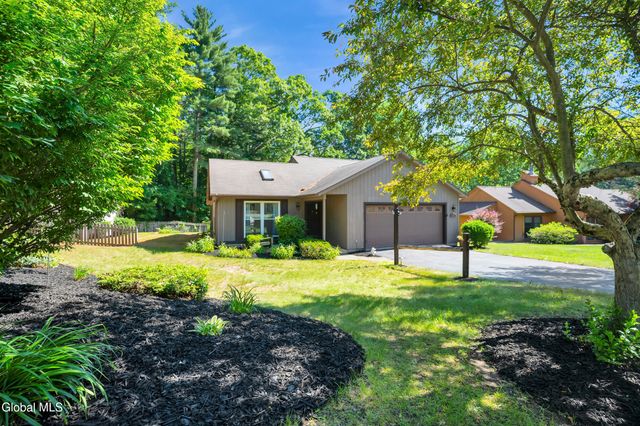 35 Meadow Rue Place, Malta, NY 12020