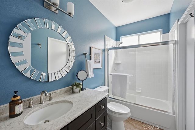 27200 Rosemont, Valencia, CA 91354