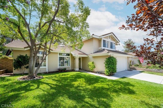 27200 Rosemont, Valencia, CA 91354