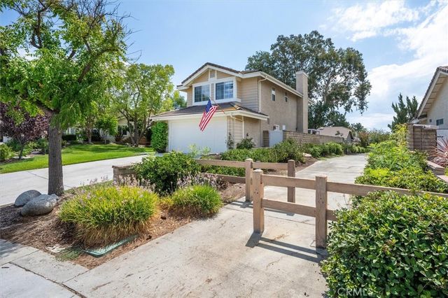 27200 Rosemont, Valencia, CA 91354