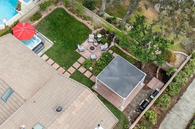 27200 Rosemont, Valencia, CA 91354