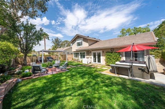 27200 Rosemont, Valencia, CA 91354