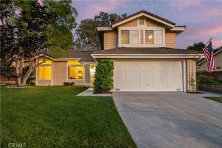27200 Rosemont, Valencia, CA 91354
