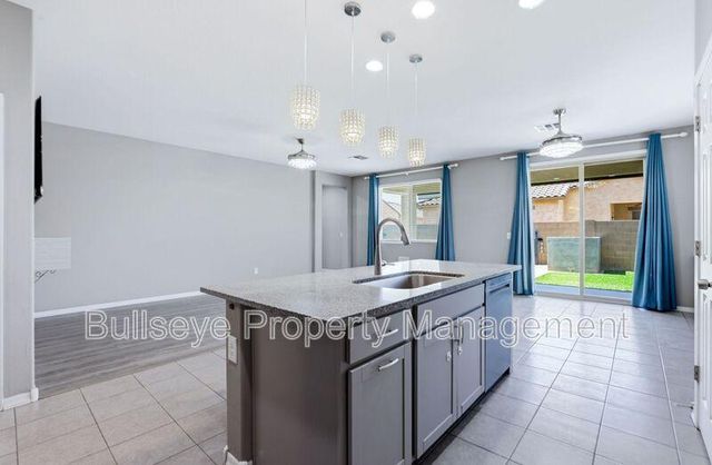 304 N 78th Place, Mesa, AZ 85207