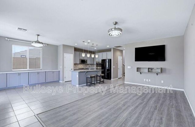 304 N 78th Place, Mesa, AZ 85207