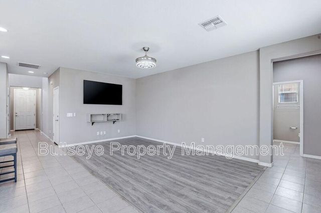 304 N 78th Place, Mesa, AZ 85207