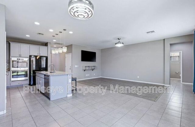 304 N 78th Place, Mesa, AZ 85207