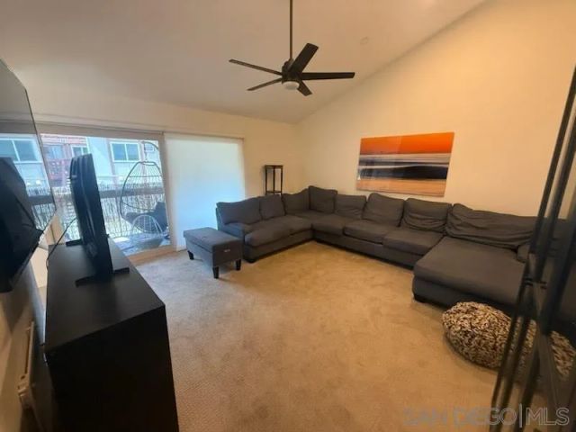 5462 Adobe Falls Rd 11, San Diego, CA 92120