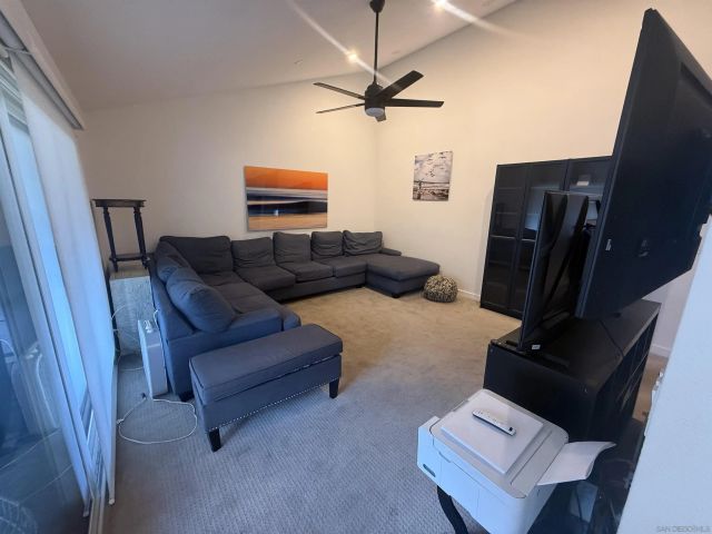 5462 Adobe Falls Rd 11, San Diego, CA 92120