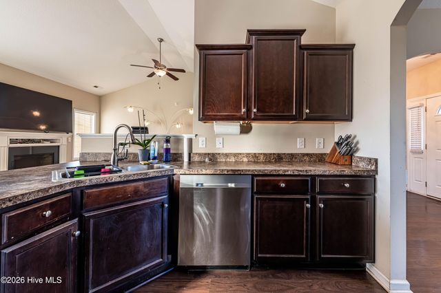 705 Stafford Lane, Jacksonville, NC 28546