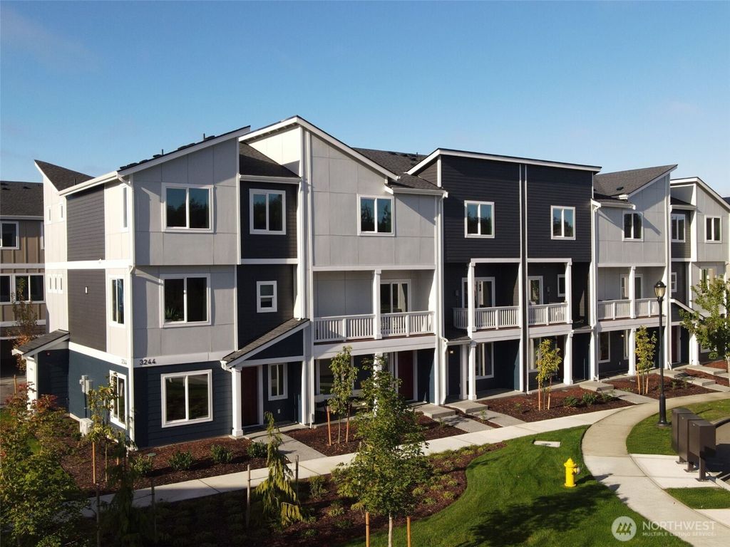 32372 Anchor Avenue SE, Black Diamond, WA 98010