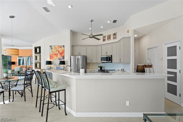 2724 SW 45th ST, Cape Coral, FL 33914