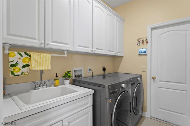 2724 SW 45th ST, Cape Coral, FL 33914