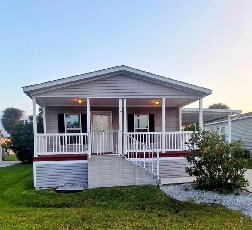 76 Sandhill Boulevard, Fort Pierce, FL 34982