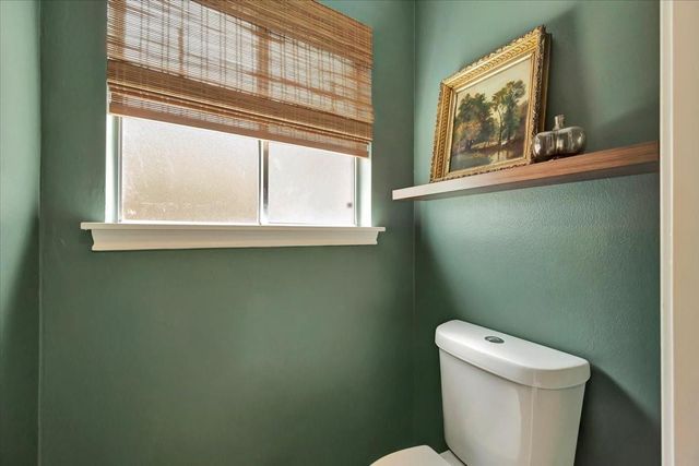 16410 Glenshannon Drive, Houston, TX 77059