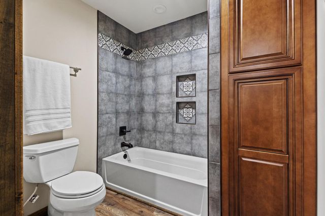 4211 Fm 897, Dodd City, TX 75438